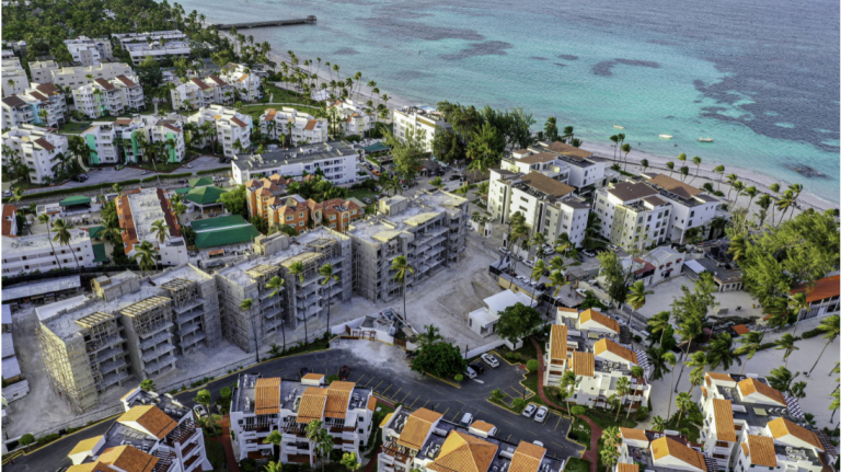 Apartamentos Segunda Linea de Playa, Playa Los Corales, Punta Cana, RD